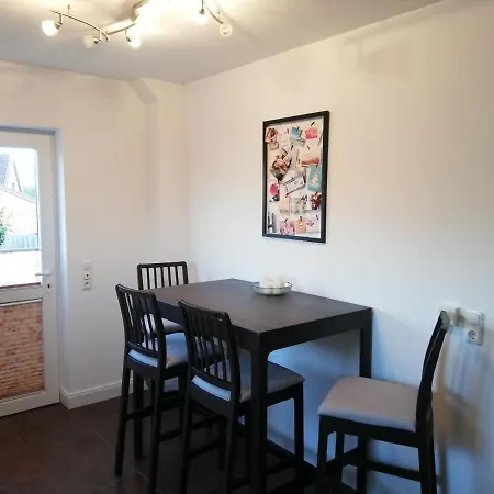 Nina Klamp Ostsee Daire *